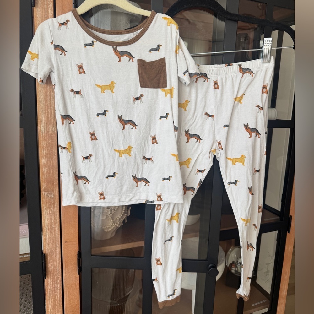 Kyte BABY Pajamas set short sleeve tee dogs puppies puppy bamboo pants toddler